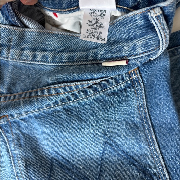 Mother NWT 30 The Lemon Twist Sneak Jeans in Rolling in the Dough - Picture 9 of 12